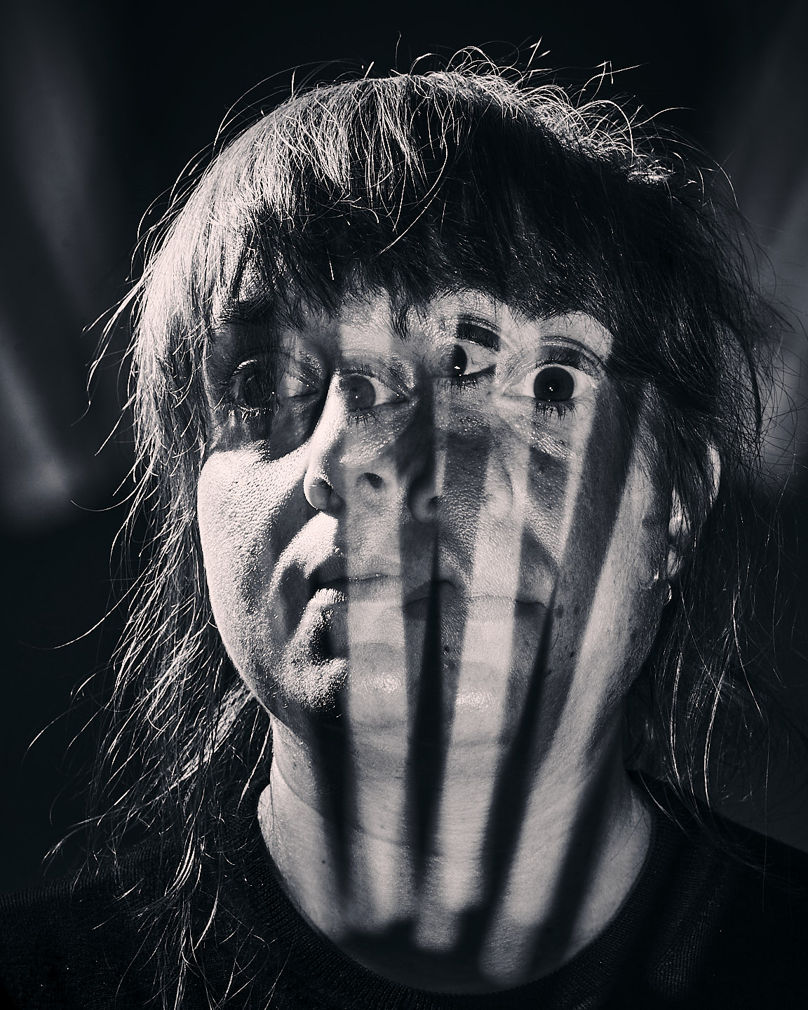 Image 2 of 8 from Dinner Sessions: Double Slit Experiments - Click to view full size